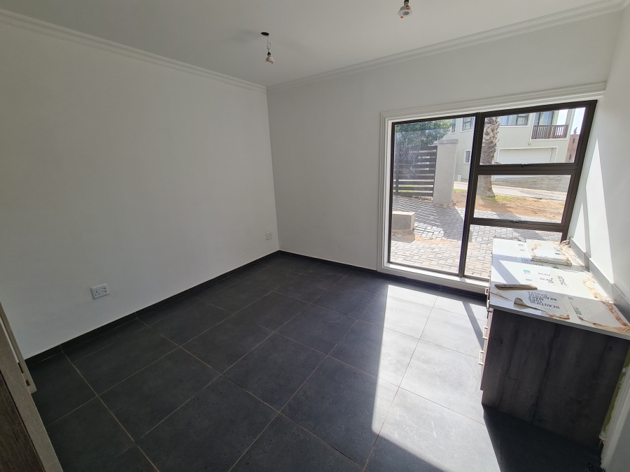 3 Bedroom Property for Sale in Marina Martinique Eastern Cape